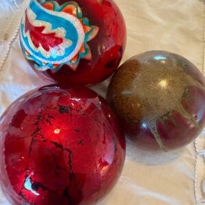 Red  Decorative Spheres